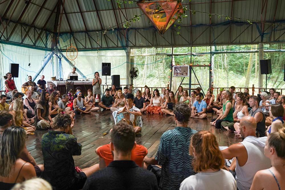 Pyramid Yoga Koh Phangan Exterior foto