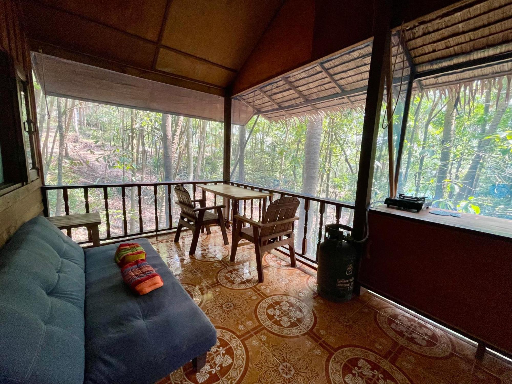 Pyramid Yoga Koh Phangan Exterior foto
